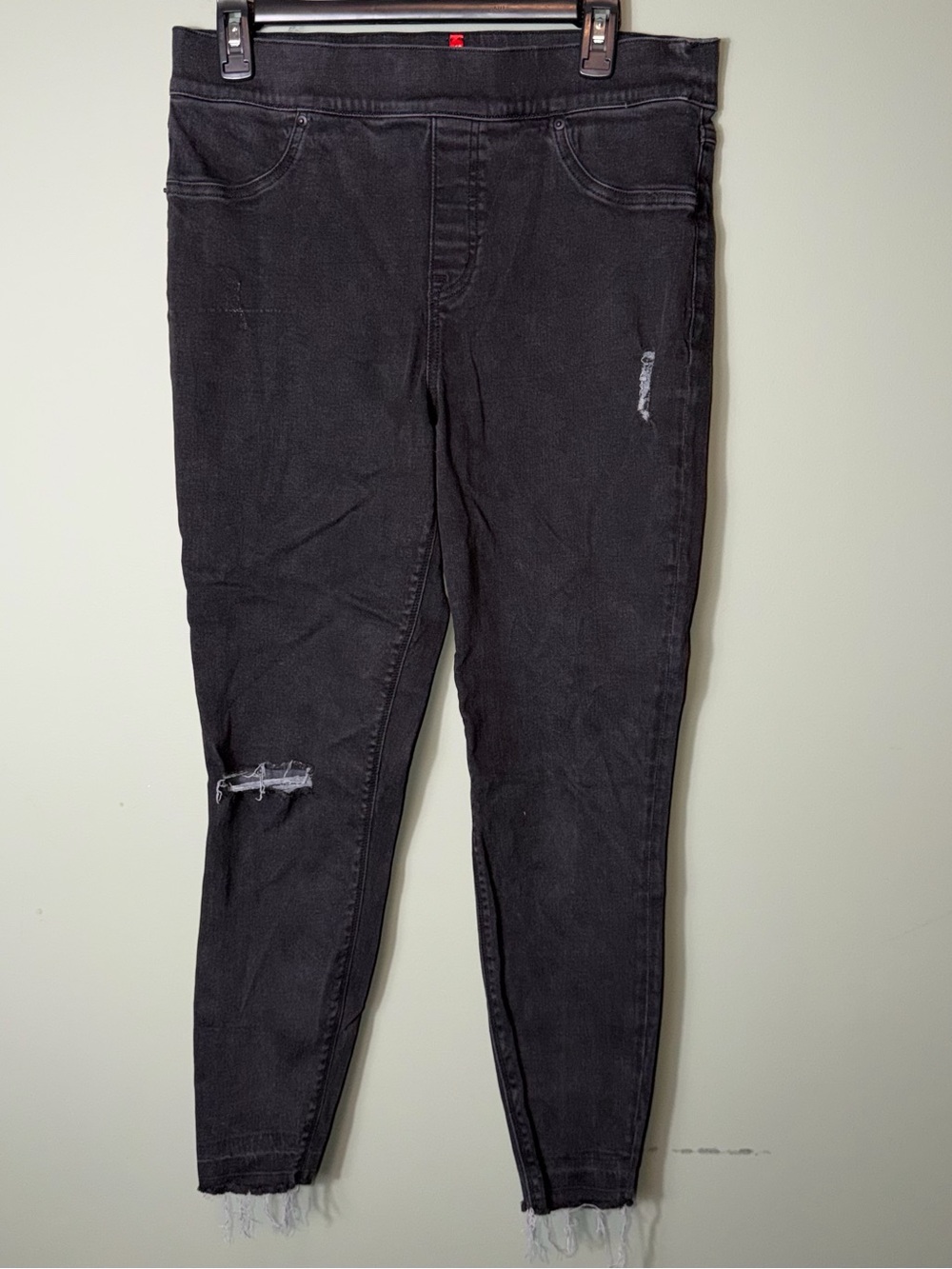 SPANX Women’s Black Distressed‎ Pull On Women’s  Jeans XL